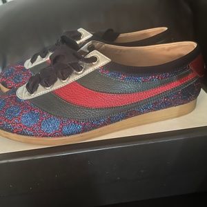 Gucci shoes